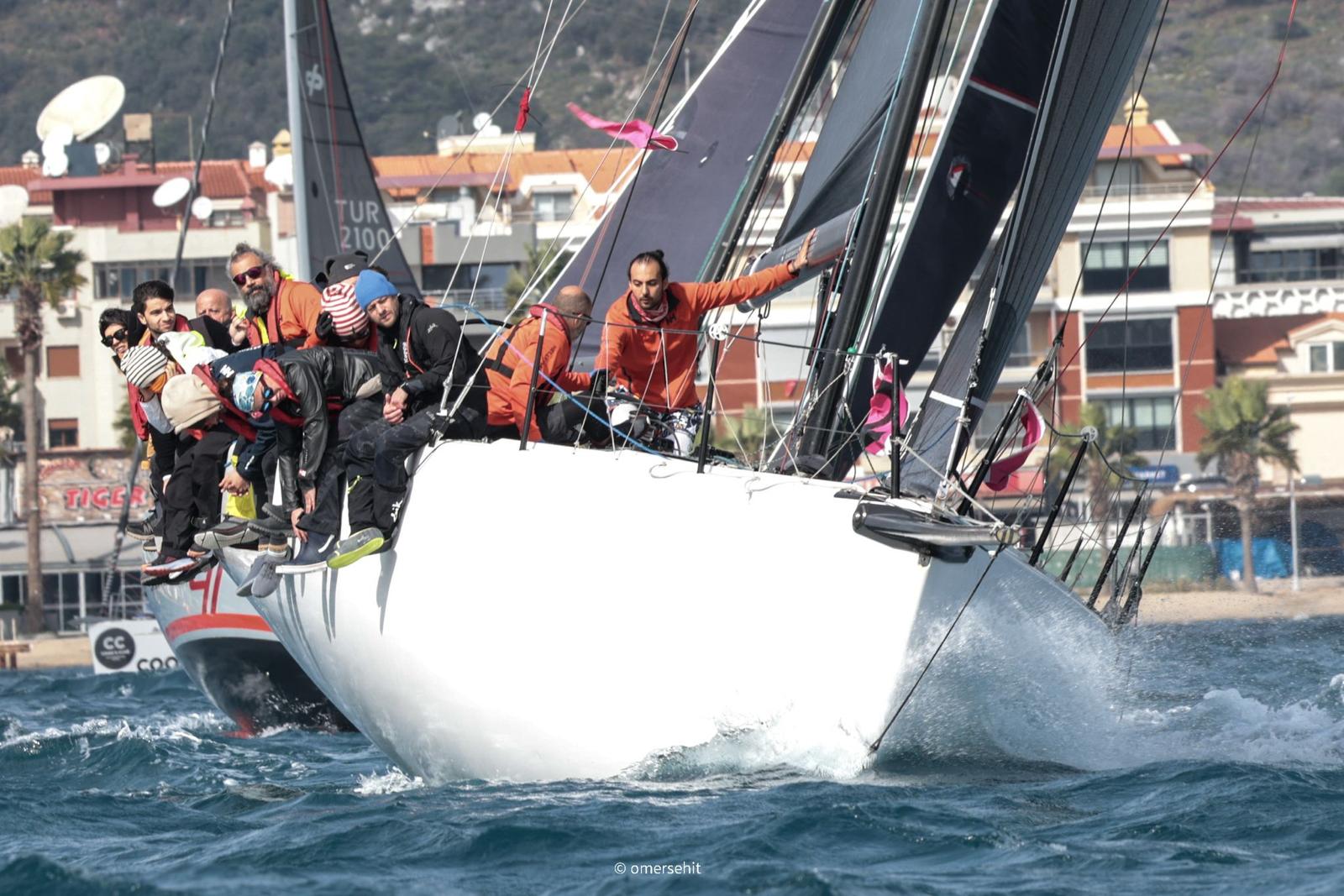 M.A.T 1180 - M.A.T 1180 yelken açmış halde